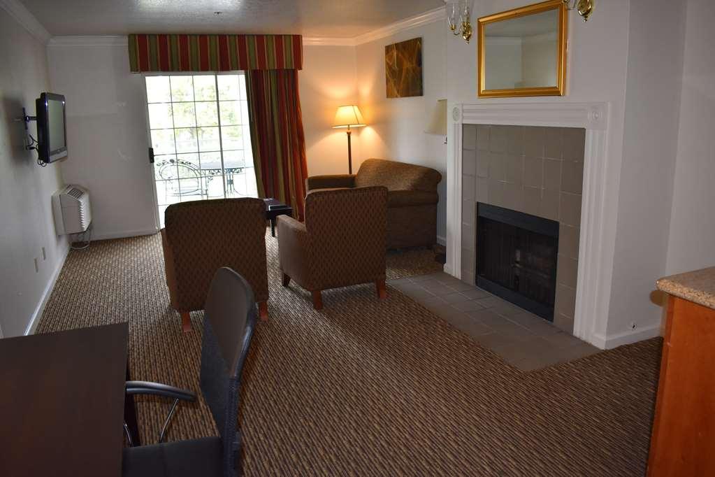 Best Western Colonial Inn Selma Exterior photo