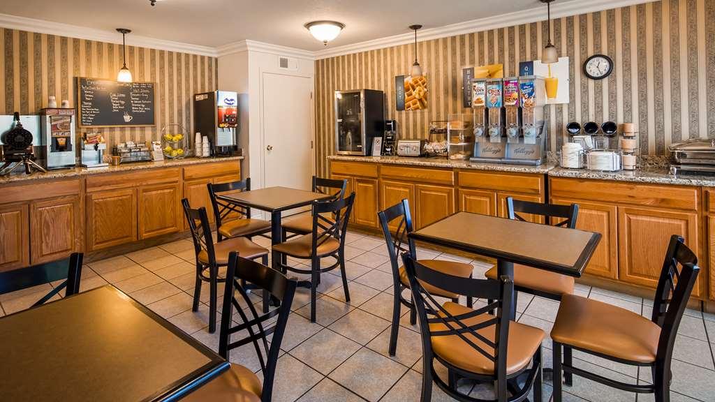 Best Western Colonial Inn Selma Exterior photo