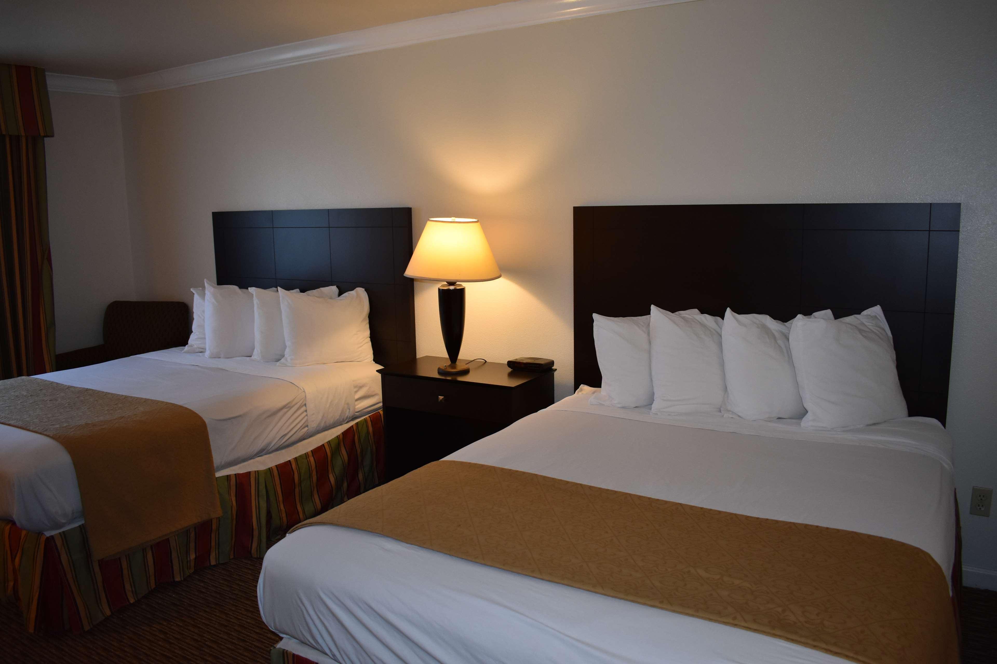 Best Western Colonial Inn Selma Exterior photo