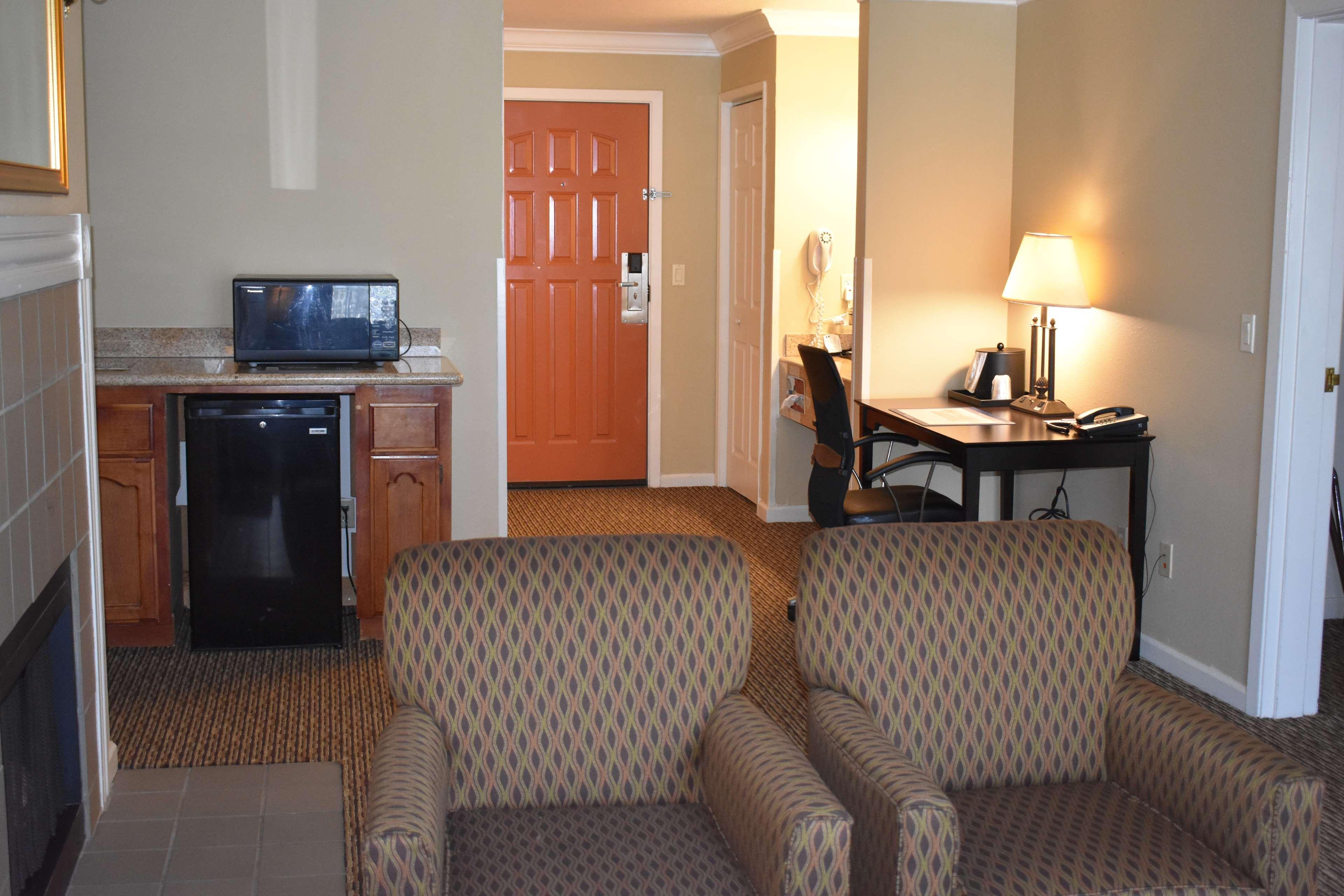 Best Western Colonial Inn Selma Exterior photo