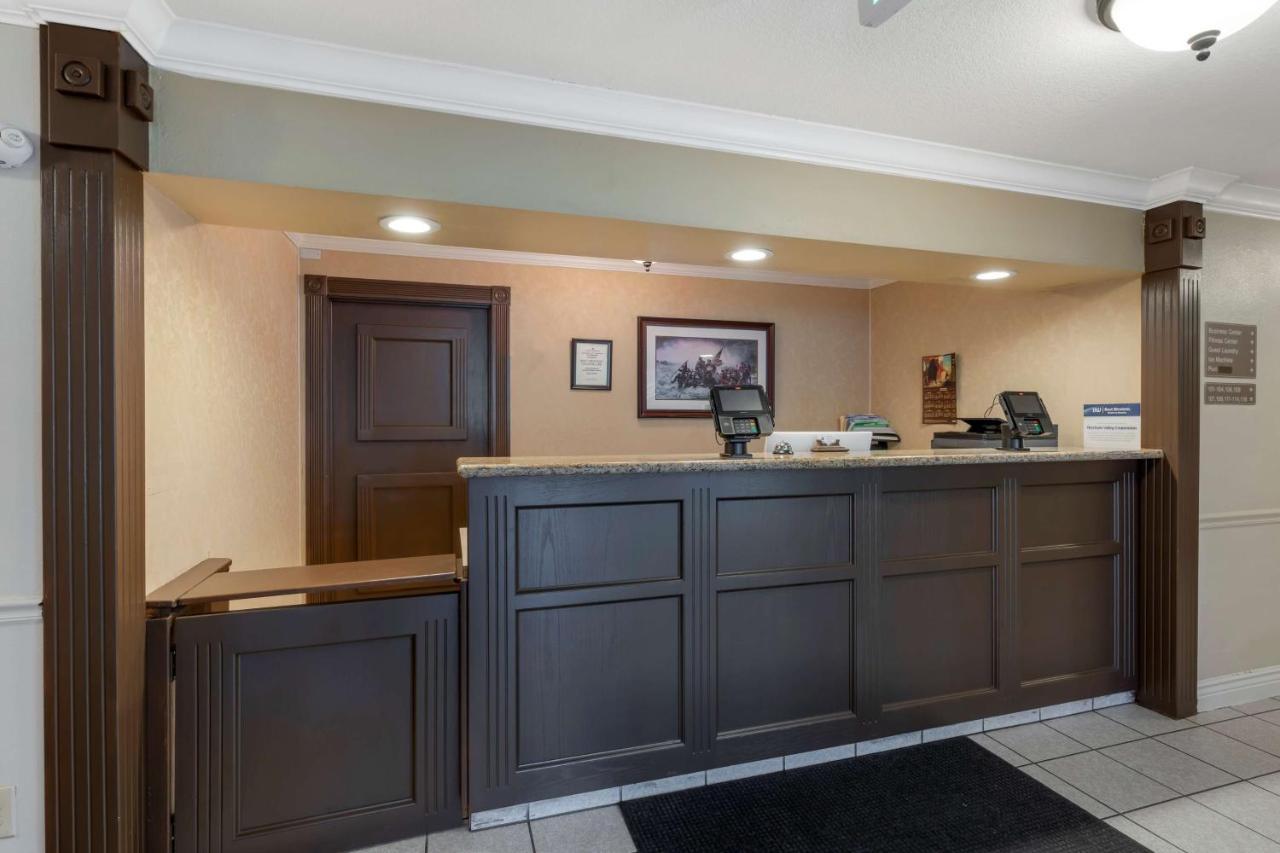 Best Western Colonial Inn Selma Exterior photo