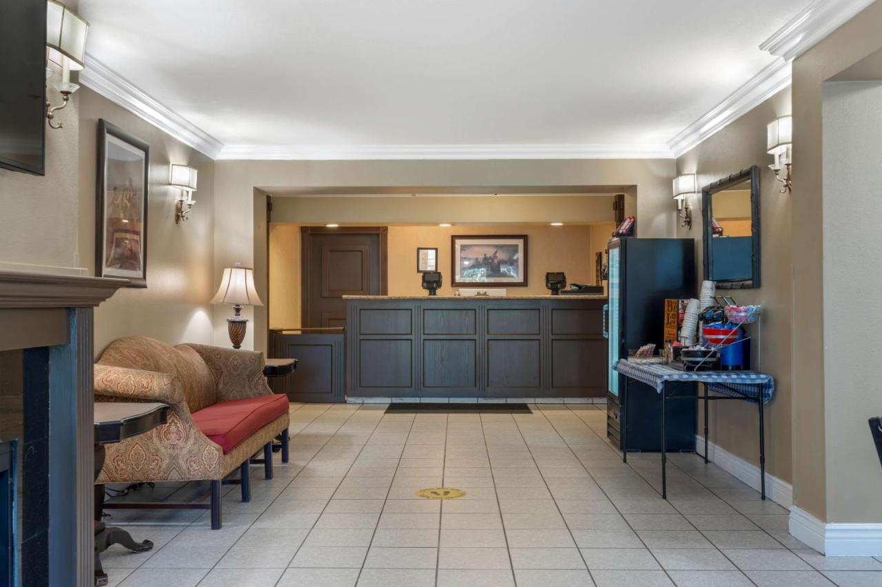 Best Western Colonial Inn Selma Exterior photo